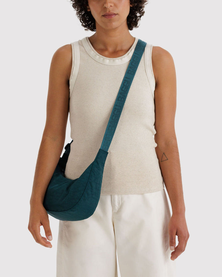 Baggu | Small crescent bag | Deep Sea