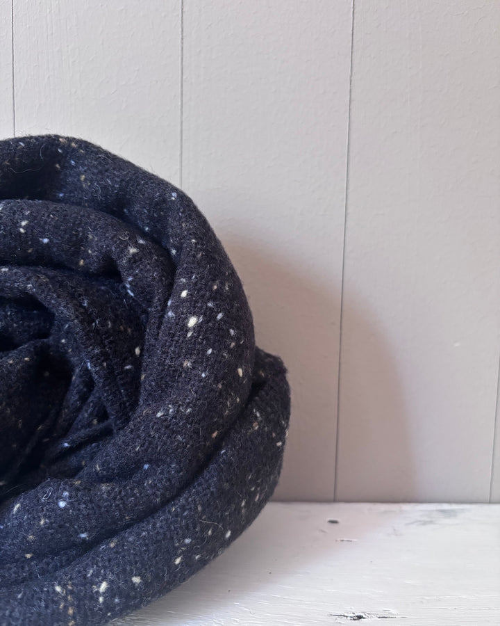 Molloy & Sons | Merino Donegal Tweed Scarf | Black