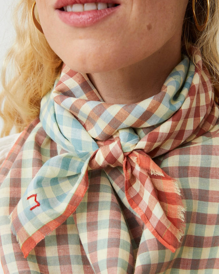 Moismont | Poem Scarf N°821 | Mineral